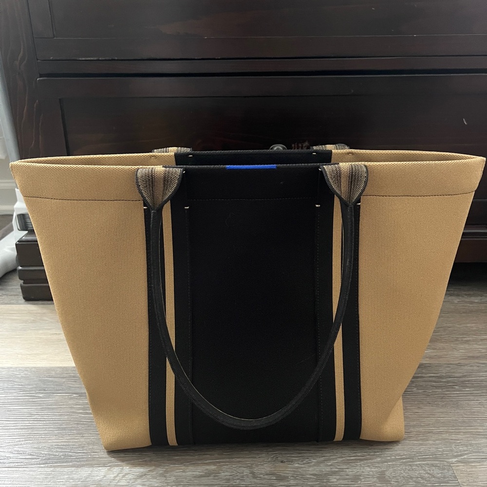Rothy’s Essential Tote